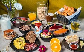 B&B Hotel Cergy Pierrelaye 3 Etoiles